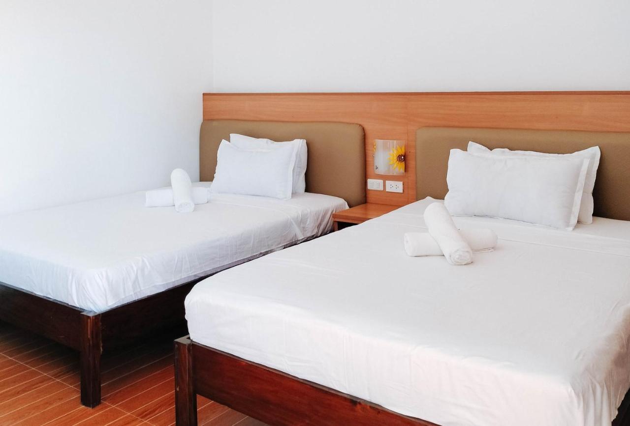 Reddoorz @ Sun Kissed Resort Guindulman Anda  Ngoại thất bức ảnh